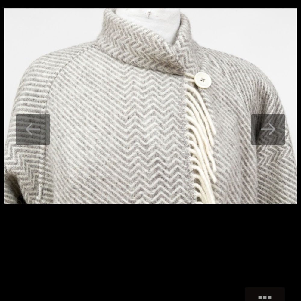 Lynn Fullman gray and white hand made wool coat w/ fringe - Picture 9 of 11